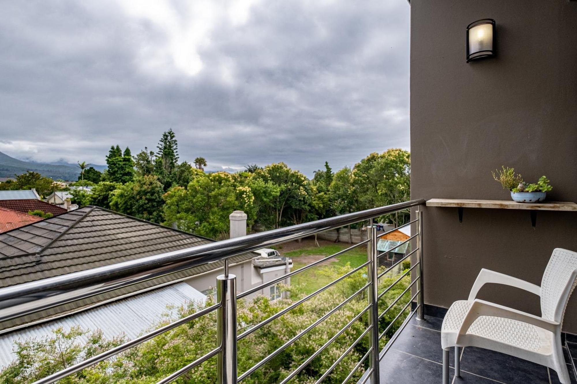 17Onwellington Apartments Джордж Екстериор снимка