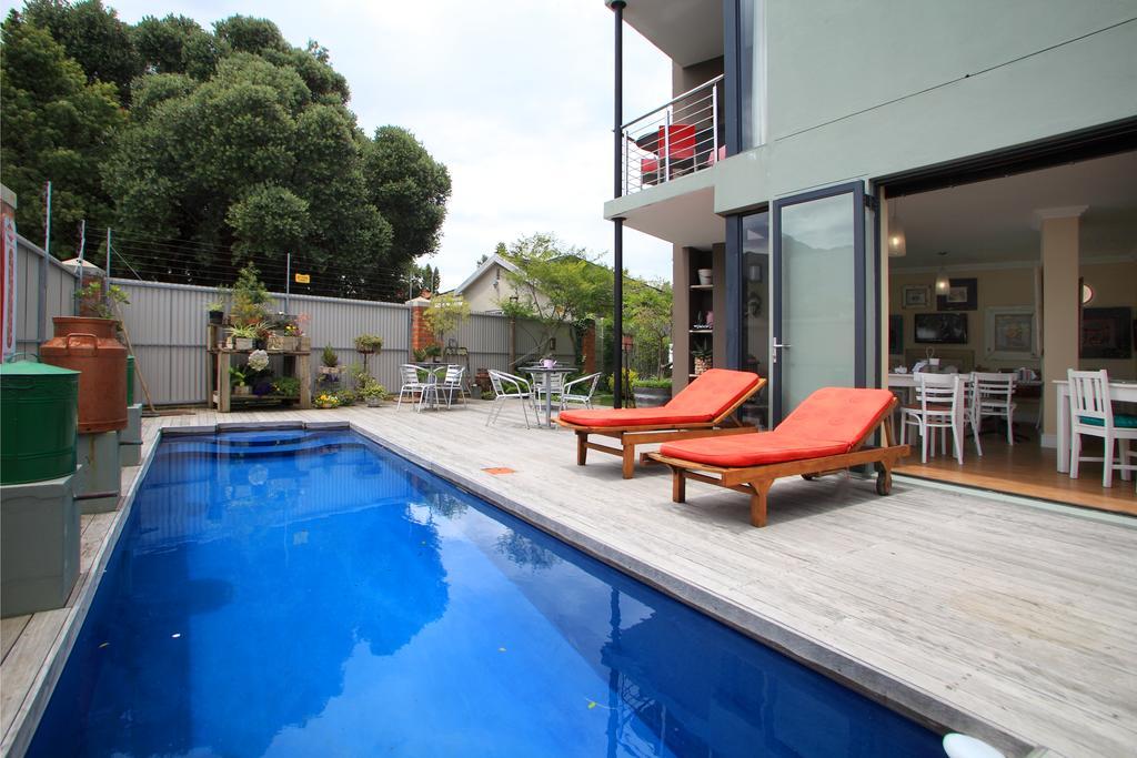 17Onwellington Apartments Джордж Екстериор снимка
